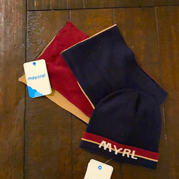 Mayoral Other - MAYORAL Boys hat and scarf set size 4T Brand New